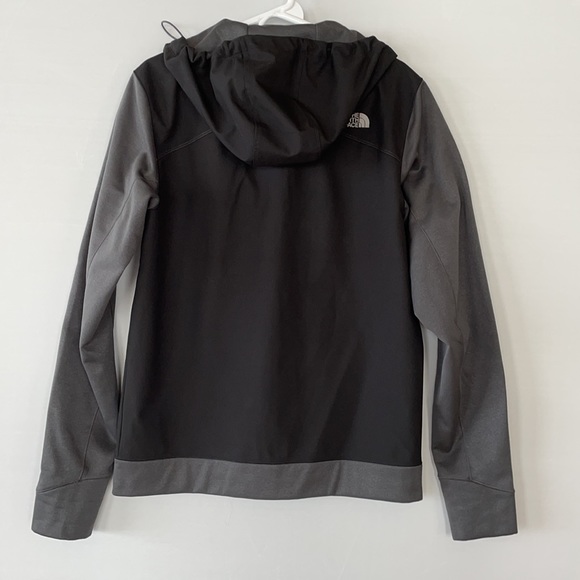 Like New Men’s North Face Jacket Size Small - Picture 13 of 16